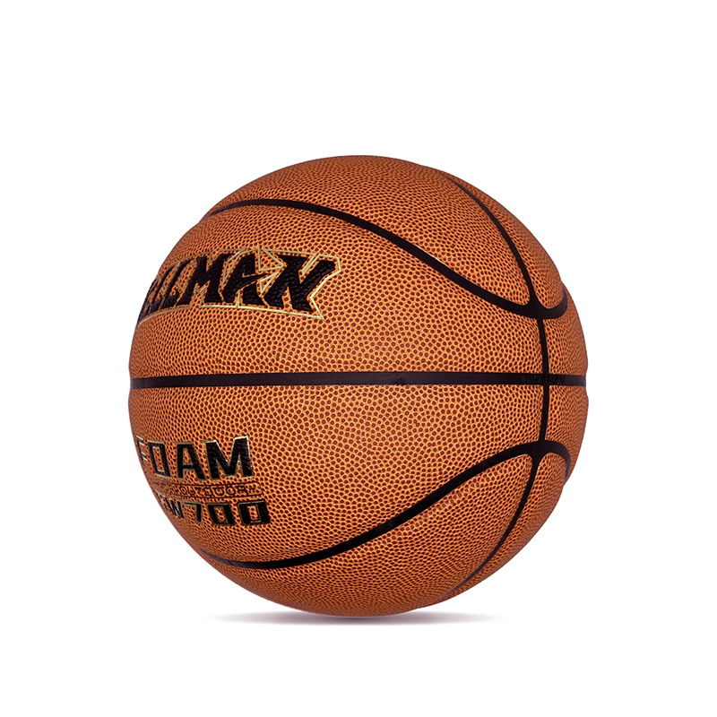 PU Basketball Level Tinggi Butyl Foamed Bladder Ukuran 7 Bola Basket Profesional
