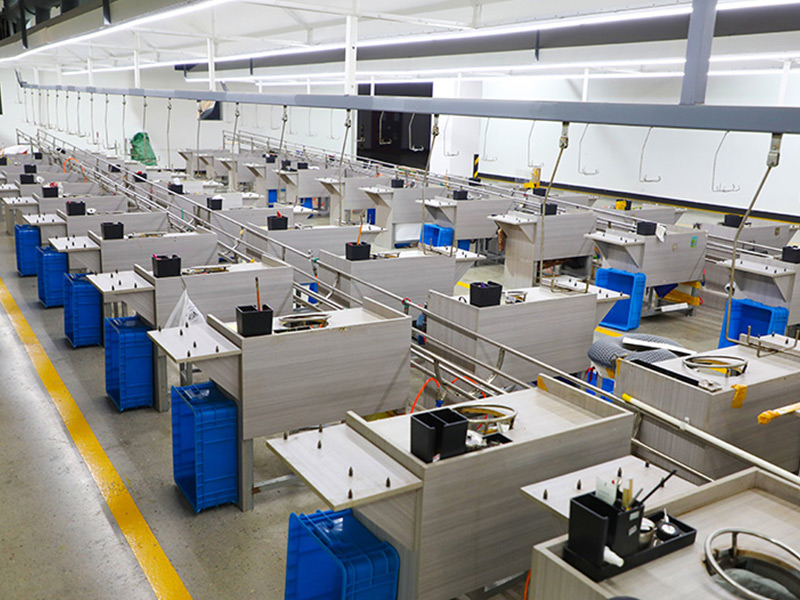 Pembuatan bola basket